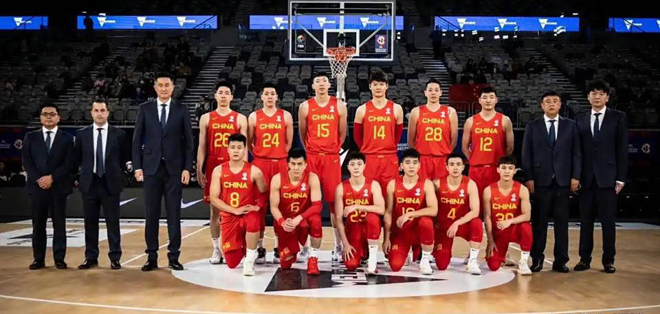 华体会-关于中国男篮球队已启程前往西班牙开启欧洲拉练的信息